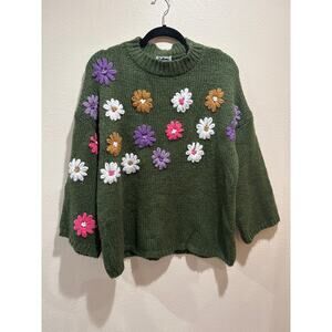 Daisy Embroidered Sweater Green size small medium